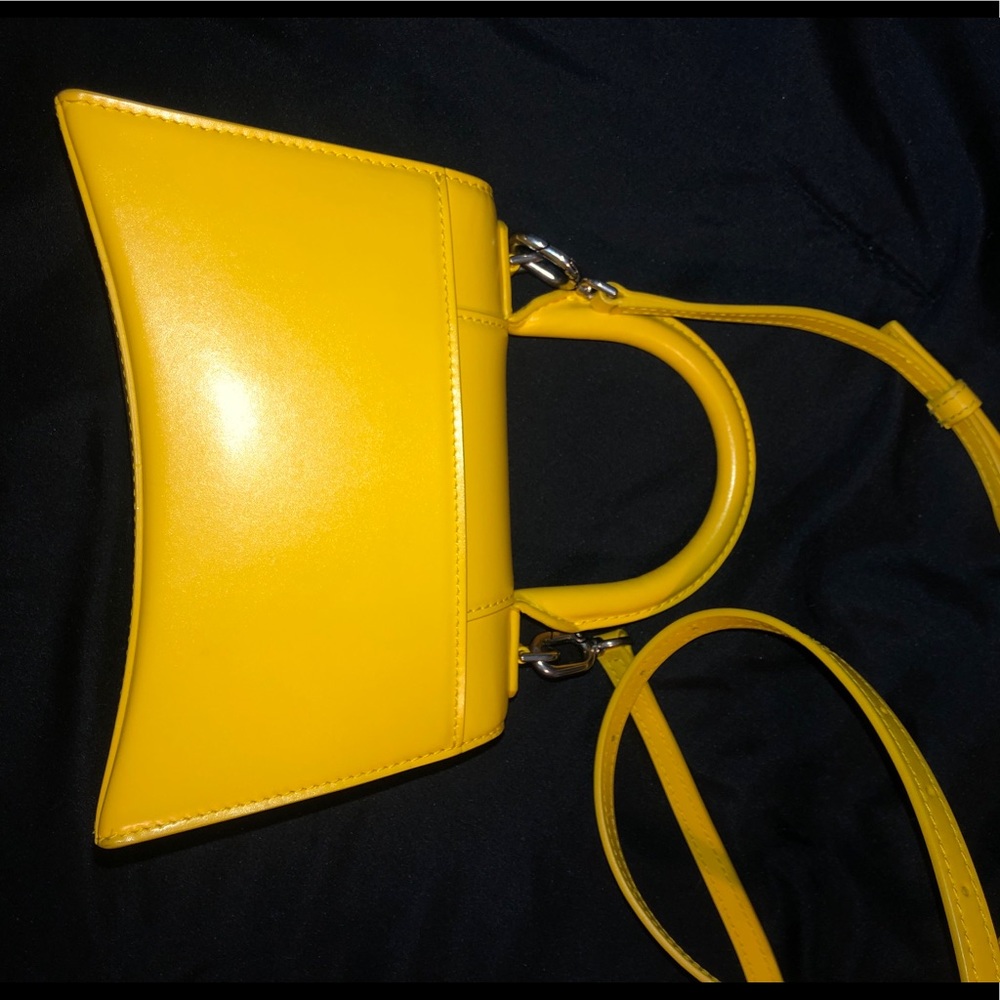 🚫SOLD🚫🔥BALENCIAGA XS HOURGLASS BAG🔥 - Picture 4 of 10
